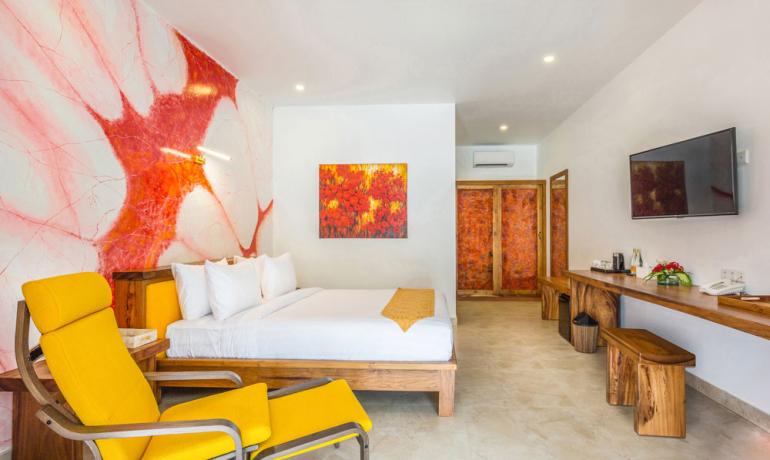 Deluxe Pool View (Adult Only)