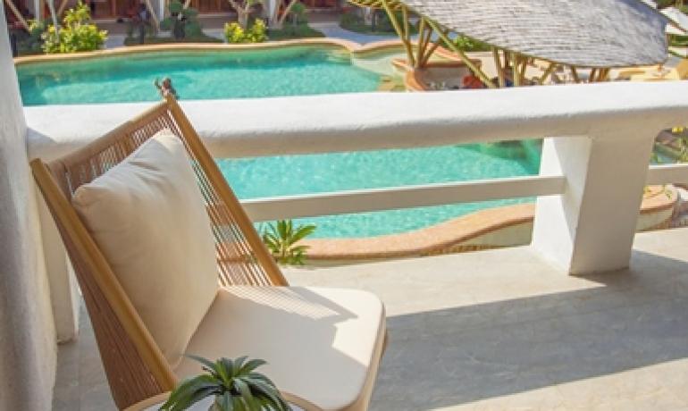 Pearl Art Room (Adult Only)